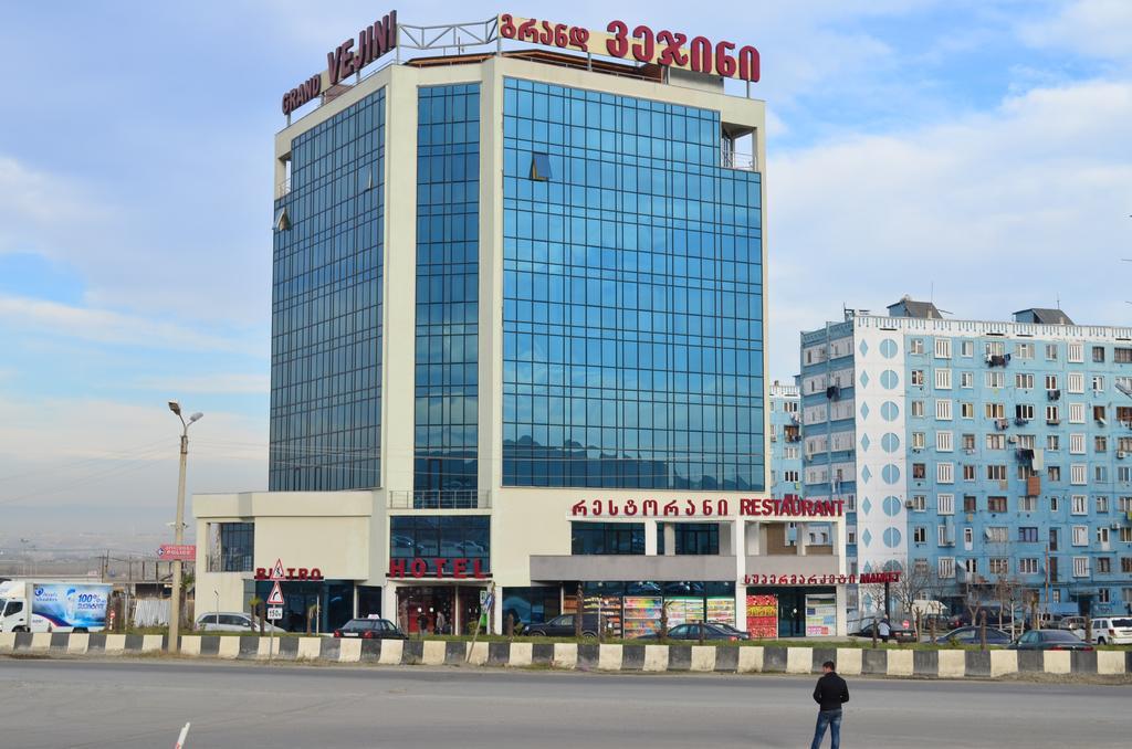 Grand Vejini Hotel Rustavi  Esterno foto